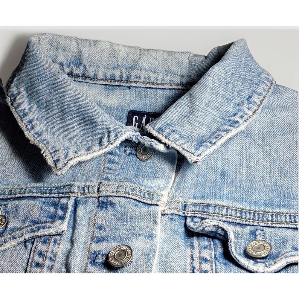 Gap 1969 Womens Light Wash Denim Trucker Jacket Size M Blue Stretch Cotton Blend - Picture 8 of 14